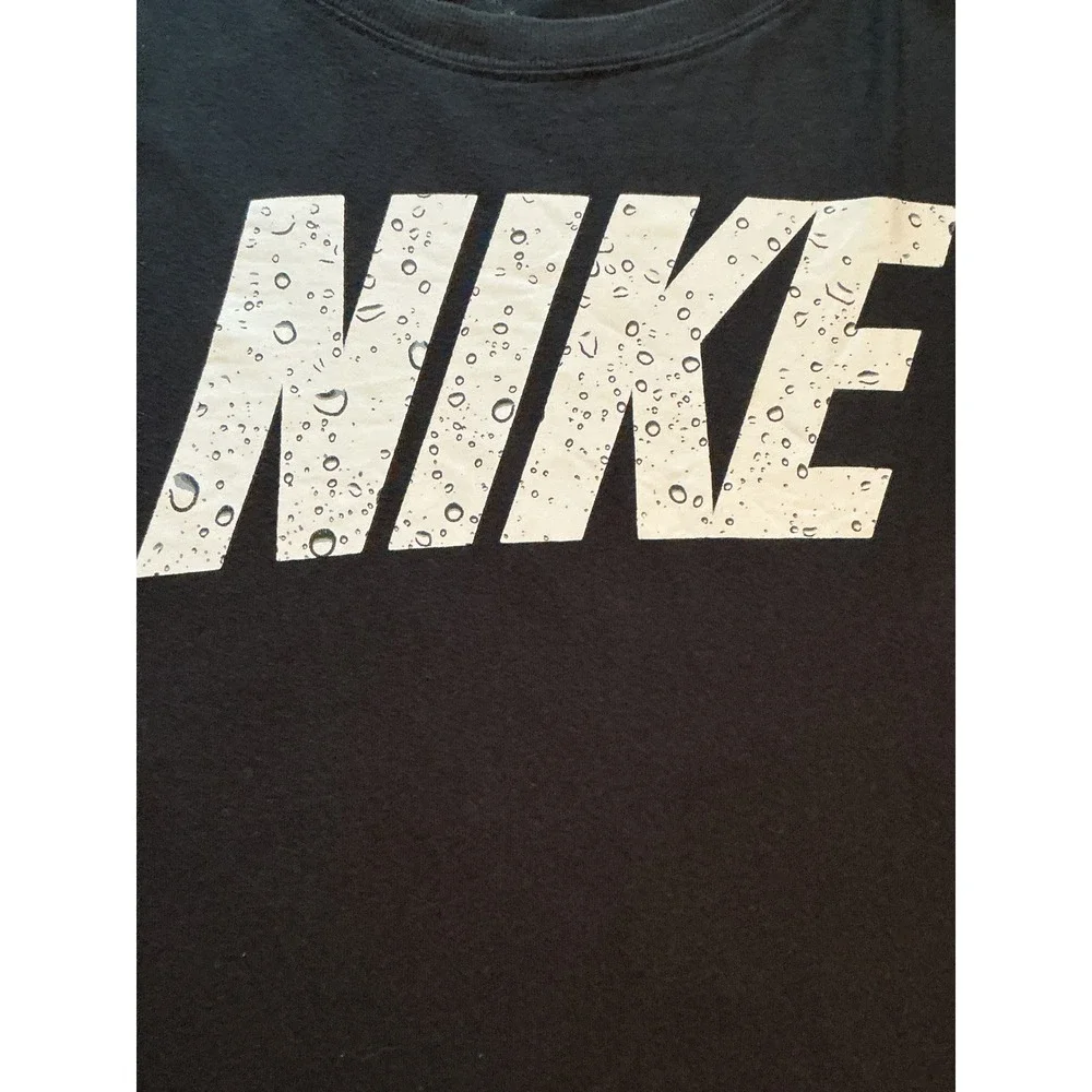 Nike graphic shirts
